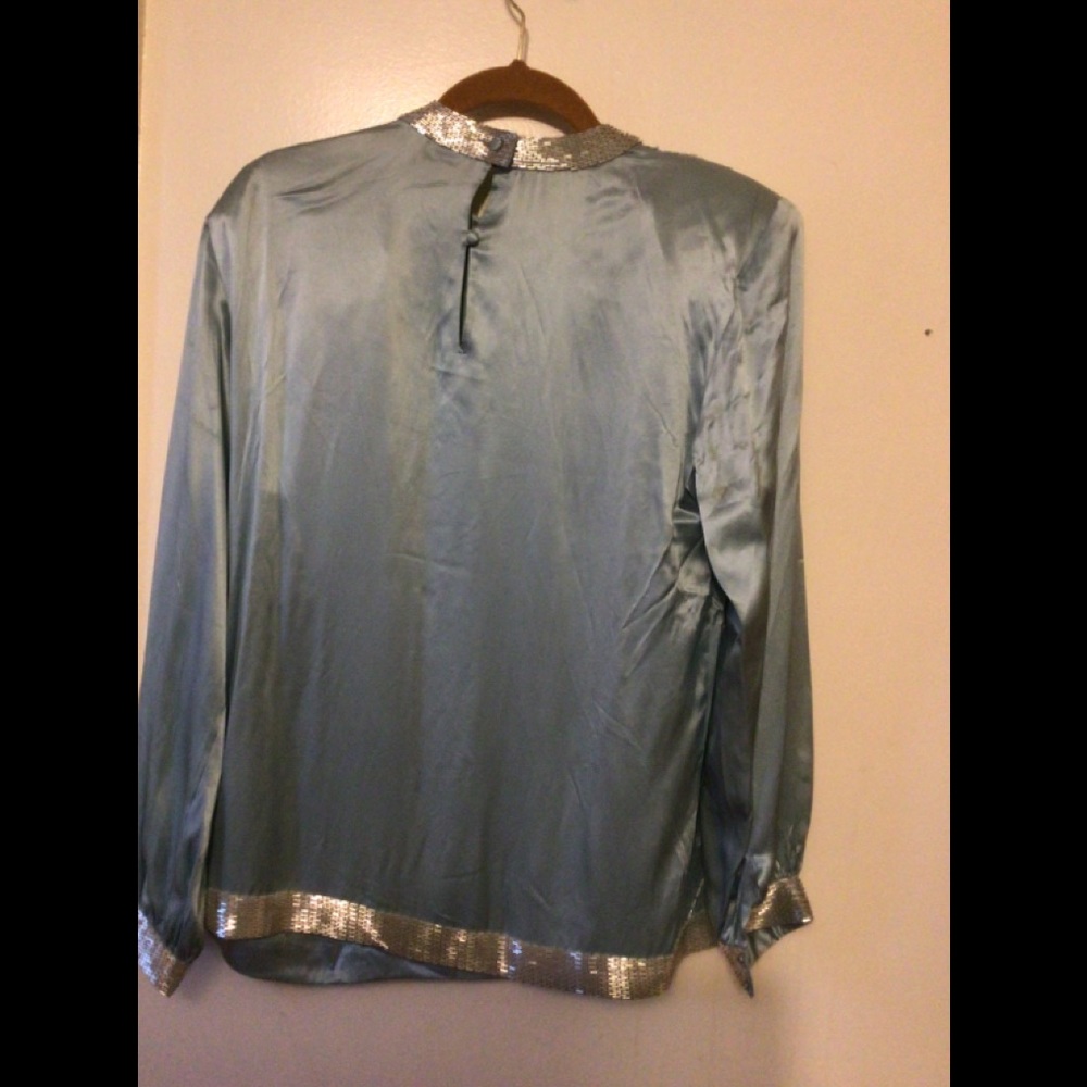 Cache Silk With Silver Bead Patterned Front Blous… - image 7